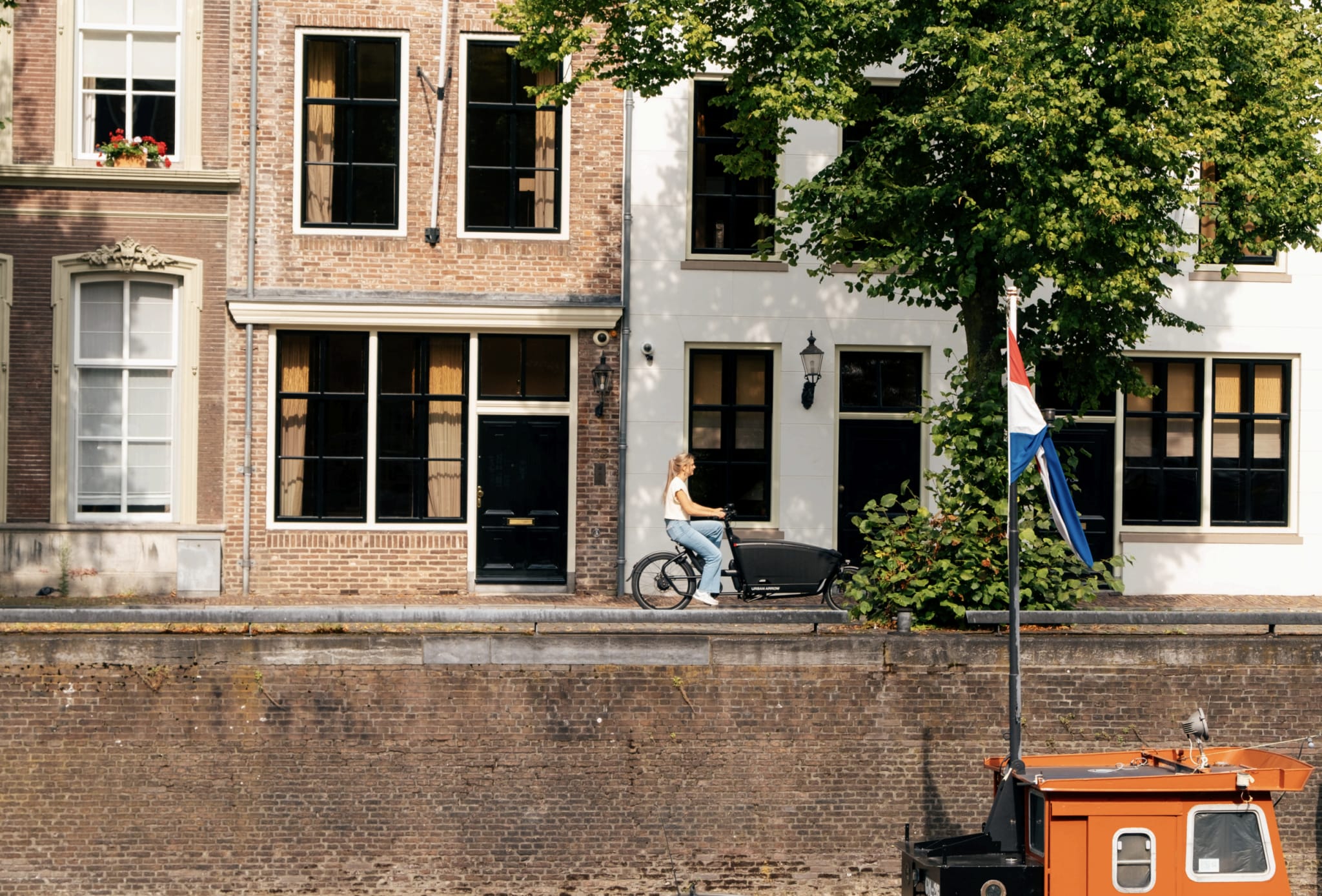Urban Arrow x Barts Boekje: Barts Boekjes Bakfiets Gids!